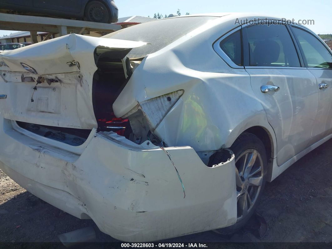 2014 Nissan Altima 2.5 Sv White vin: 1N4AL3AP0EC175496