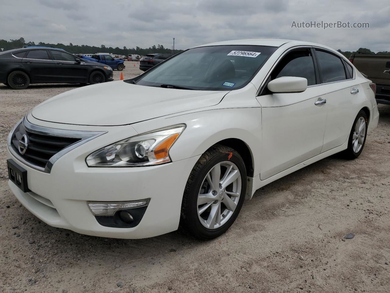 2014 Nissan Altima 2.5 White vin: 1N4AL3AP0EN243879