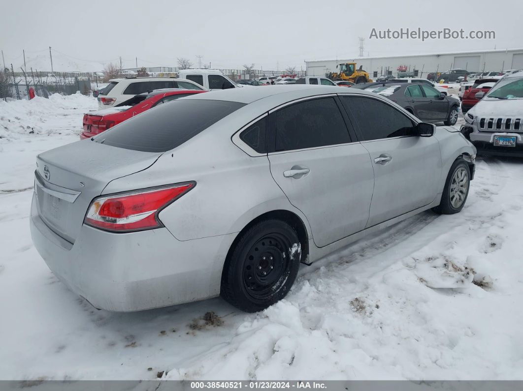 2015 Nissan Altima 2.5 S Silver vin: 1N4AL3AP0FC127322