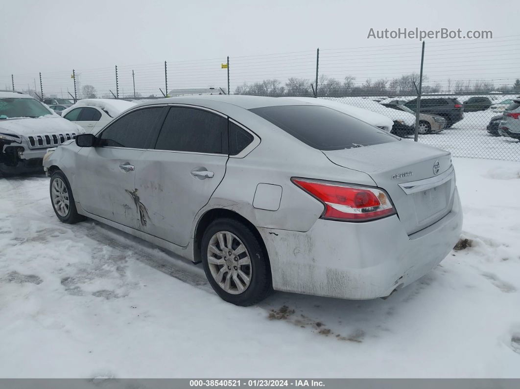 2015 Nissan Altima 2.5 S Серебряный vin: 1N4AL3AP0FC127322