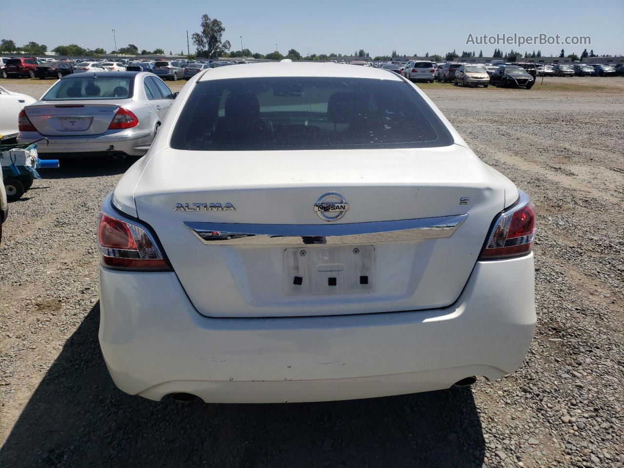 2015 Nissan Altima 2.5 White vin: 1N4AL3AP0FC132911