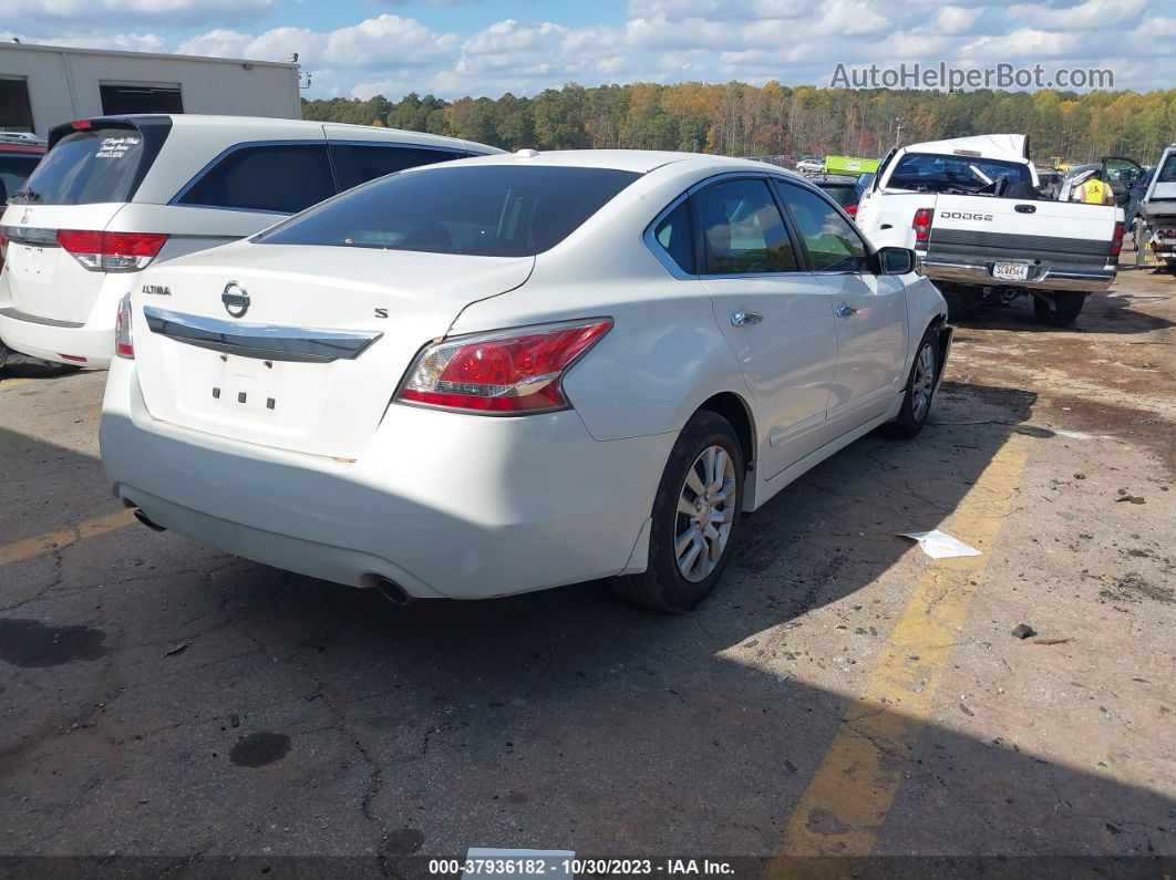 2015 Nissan Altima 2.5 S White vin: 1N4AL3AP0FC183079