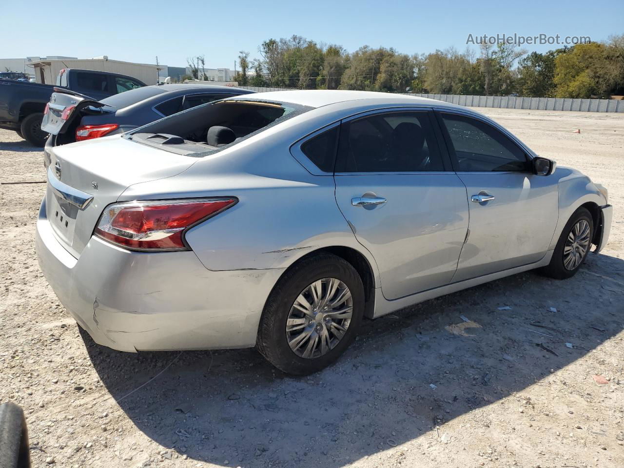 2015 Nissan Altima 2.5 Серебряный vin: 1N4AL3AP0FC270061