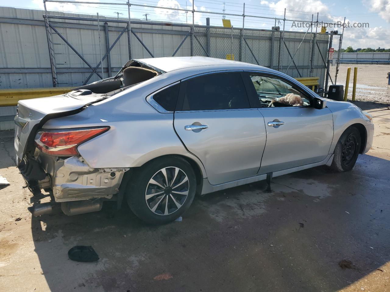 2015 Nissan Altima 2.5 Silver vin: 1N4AL3AP0FC470552