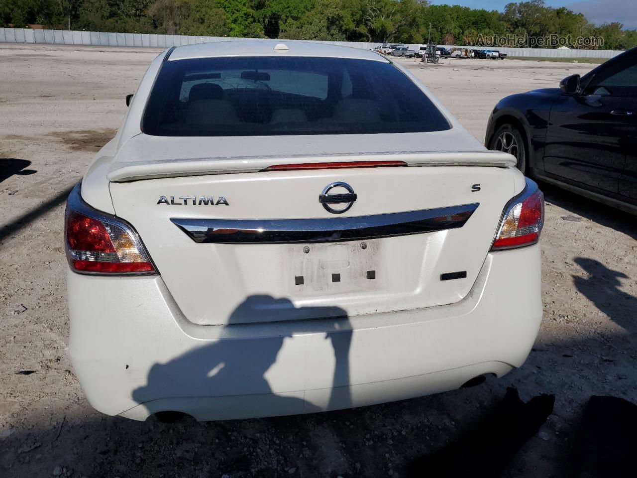 2015 Nissan Altima 2.5 White vin: 1N4AL3AP0FC587760