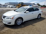 2015 Nissan Altima 2.5 White vin: 1N4AL3AP0FC591257