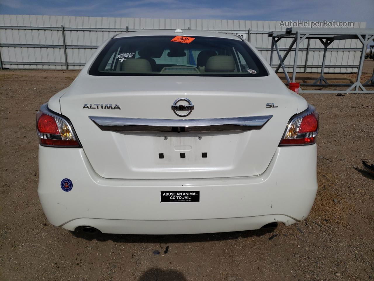 2015 Nissan Altima 2.5 White vin: 1N4AL3AP0FN404295