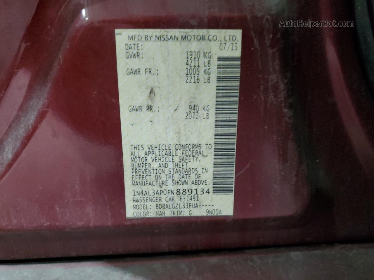 2015 Nissan Altima 2.5 Red vin: 1N4AL3AP0FN889134