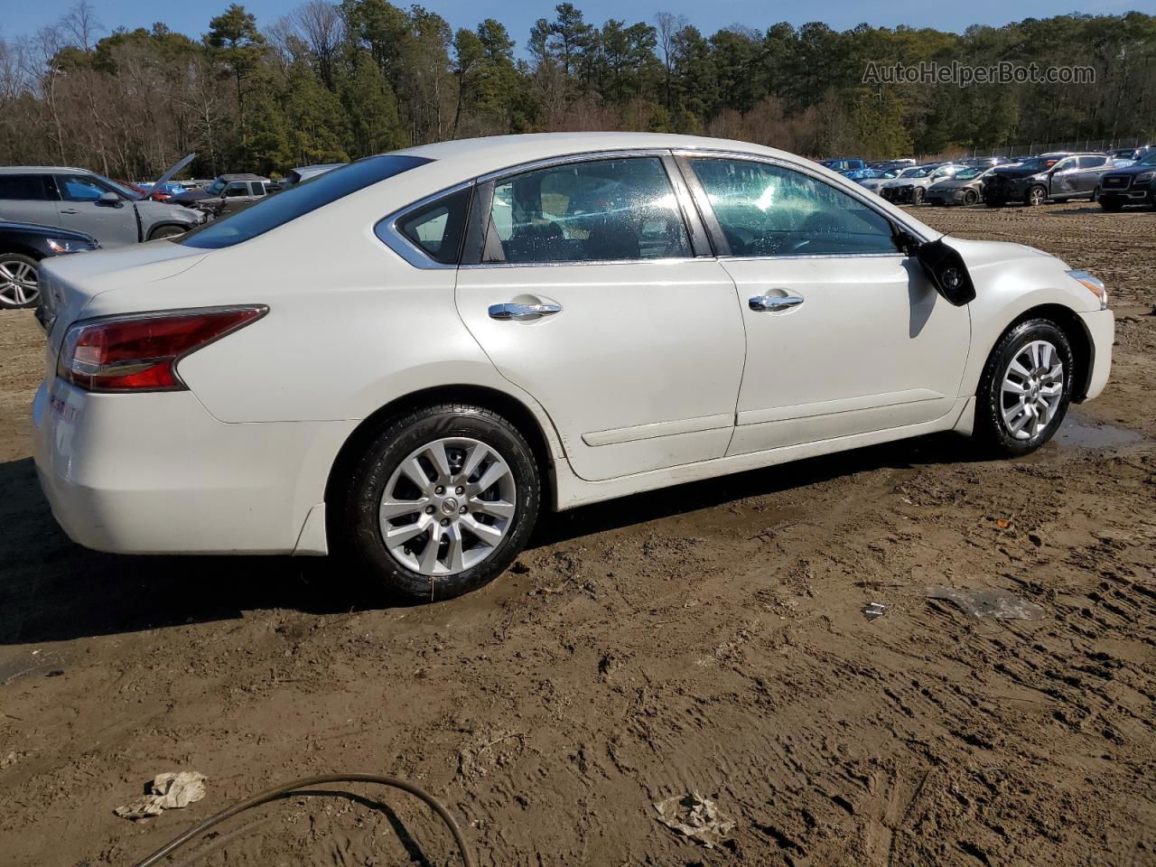 2015 Nissan Altima 2.5 White vin: 1N4AL3AP0FN922066