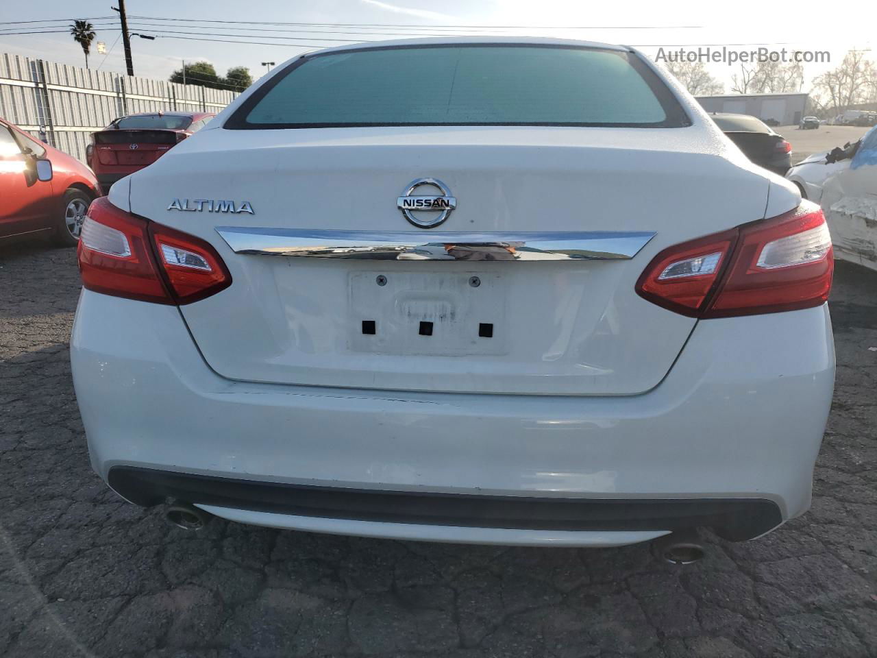 2016 Nissan Altima 2.5 White vin: 1N4AL3AP0GC109775