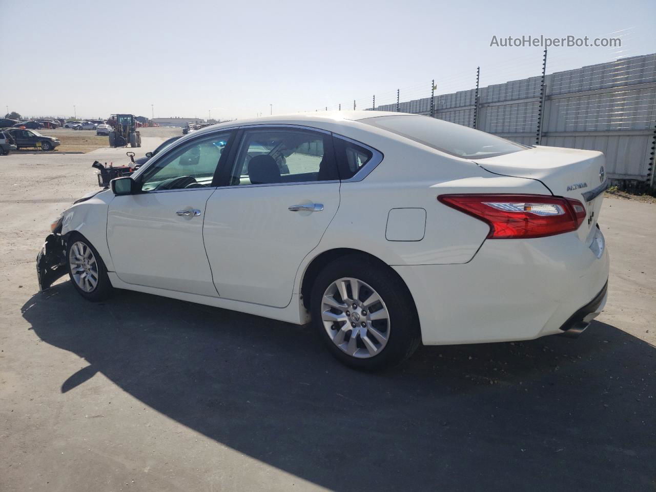 2016 Nissan Altima 2.5 White vin: 1N4AL3AP0GC174142