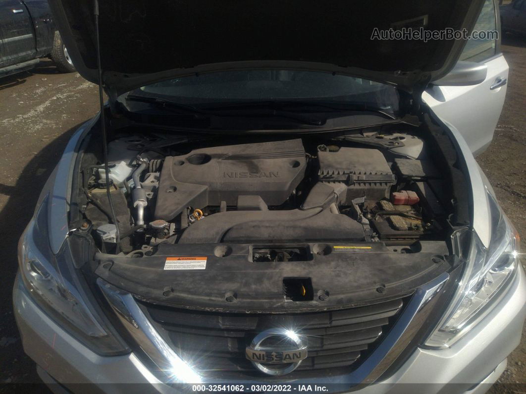 2016 Nissan Altima 2.5 S Серебряный vin: 1N4AL3AP0GC238986