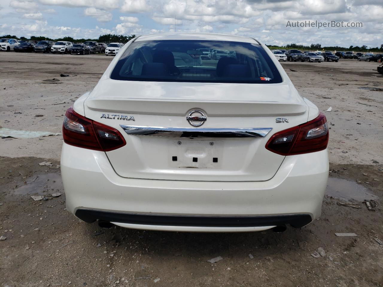 2017 Nissan Altima 2.5 White vin: 1N4AL3AP0HC138274