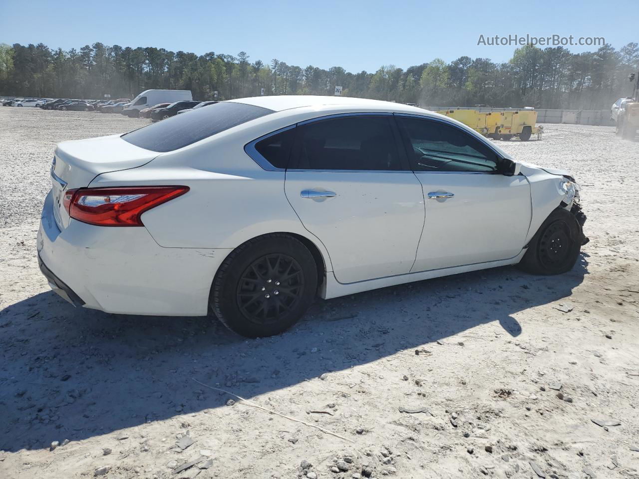 2017 Nissan Altima 2.5 White vin: 1N4AL3AP0HN365856