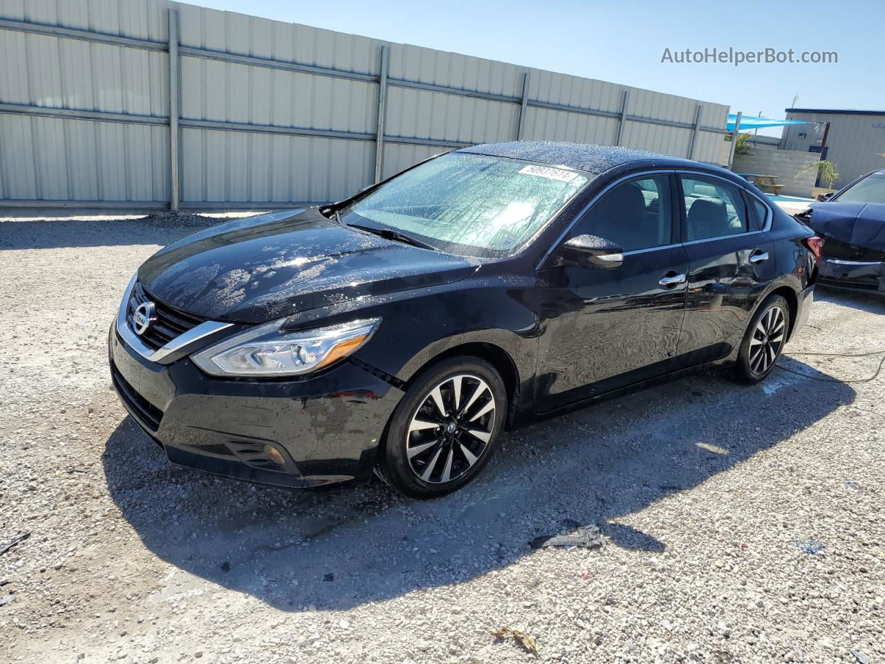 2018 Nissan Altima 2.5 Black vin: 1N4AL3AP0JC229017