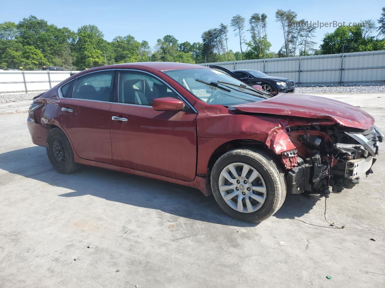 2018 Nissan Altima 2.5 Red vin: 1N4AL3AP0JC476165