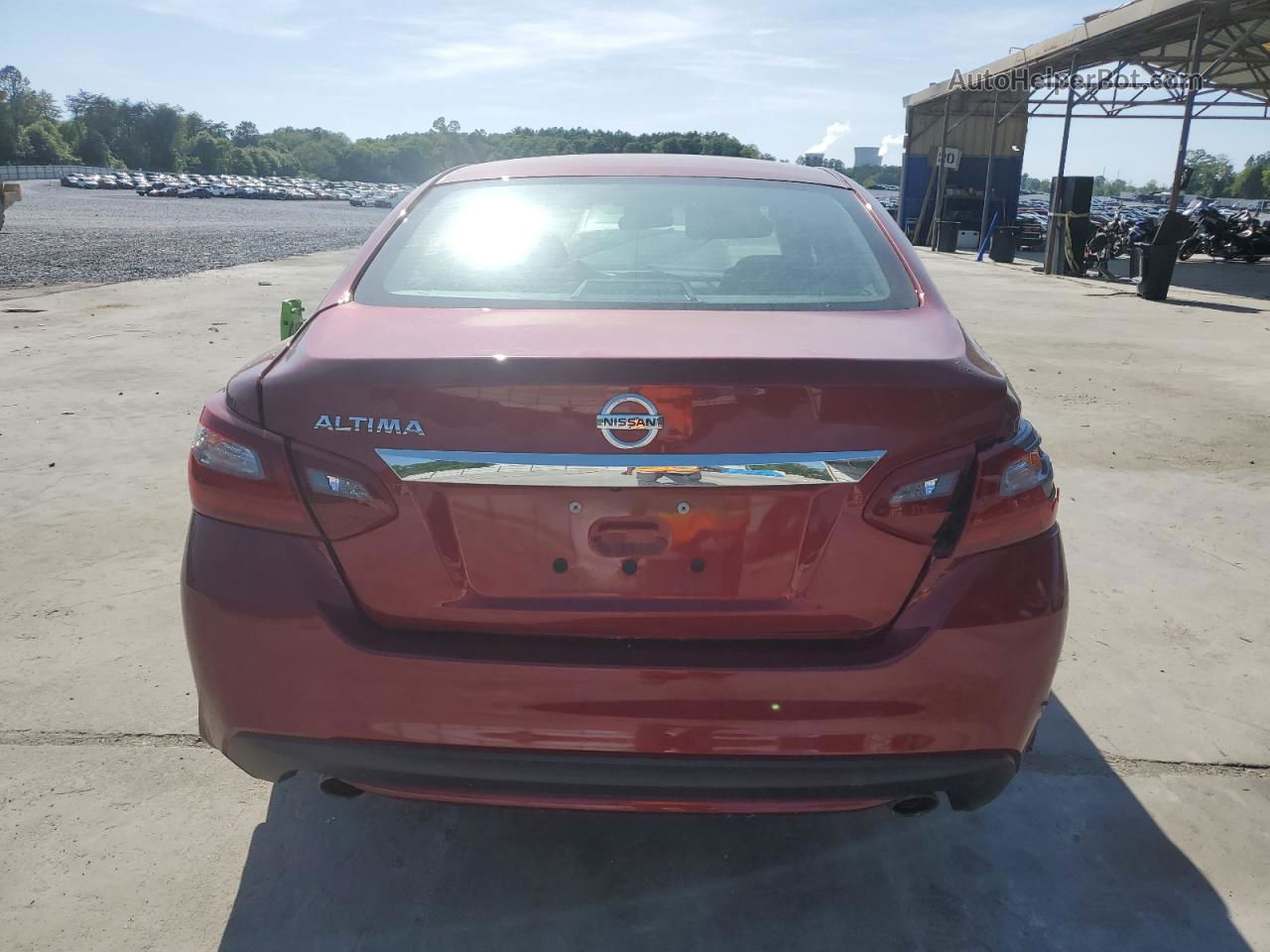 2018 Nissan Altima 2.5 Red vin: 1N4AL3AP0JC476165