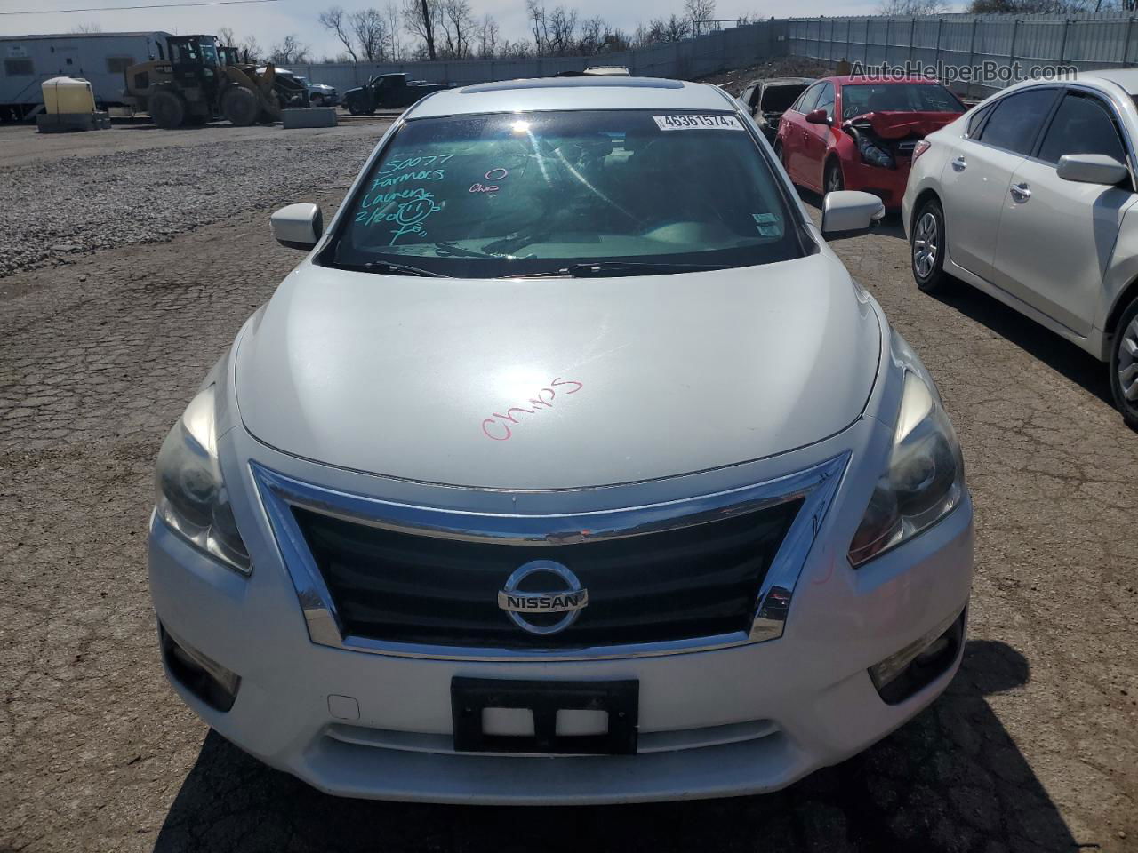 2014 Nissan Altima 2.5 Белый vin: 1N4AL3AP1EC138635