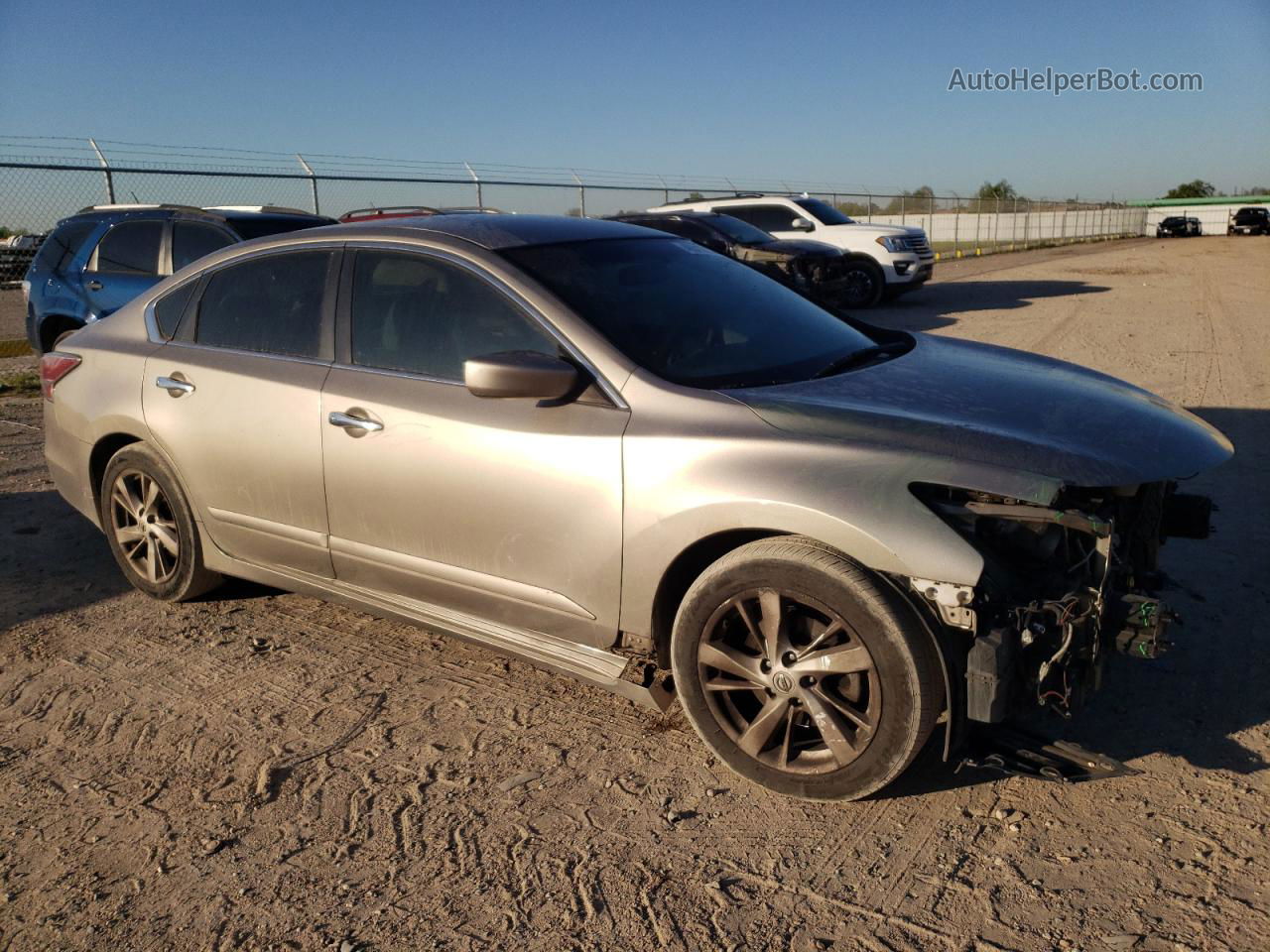 2014 Nissan Altima 2.5 Silver vin: 1N4AL3AP1EC270374