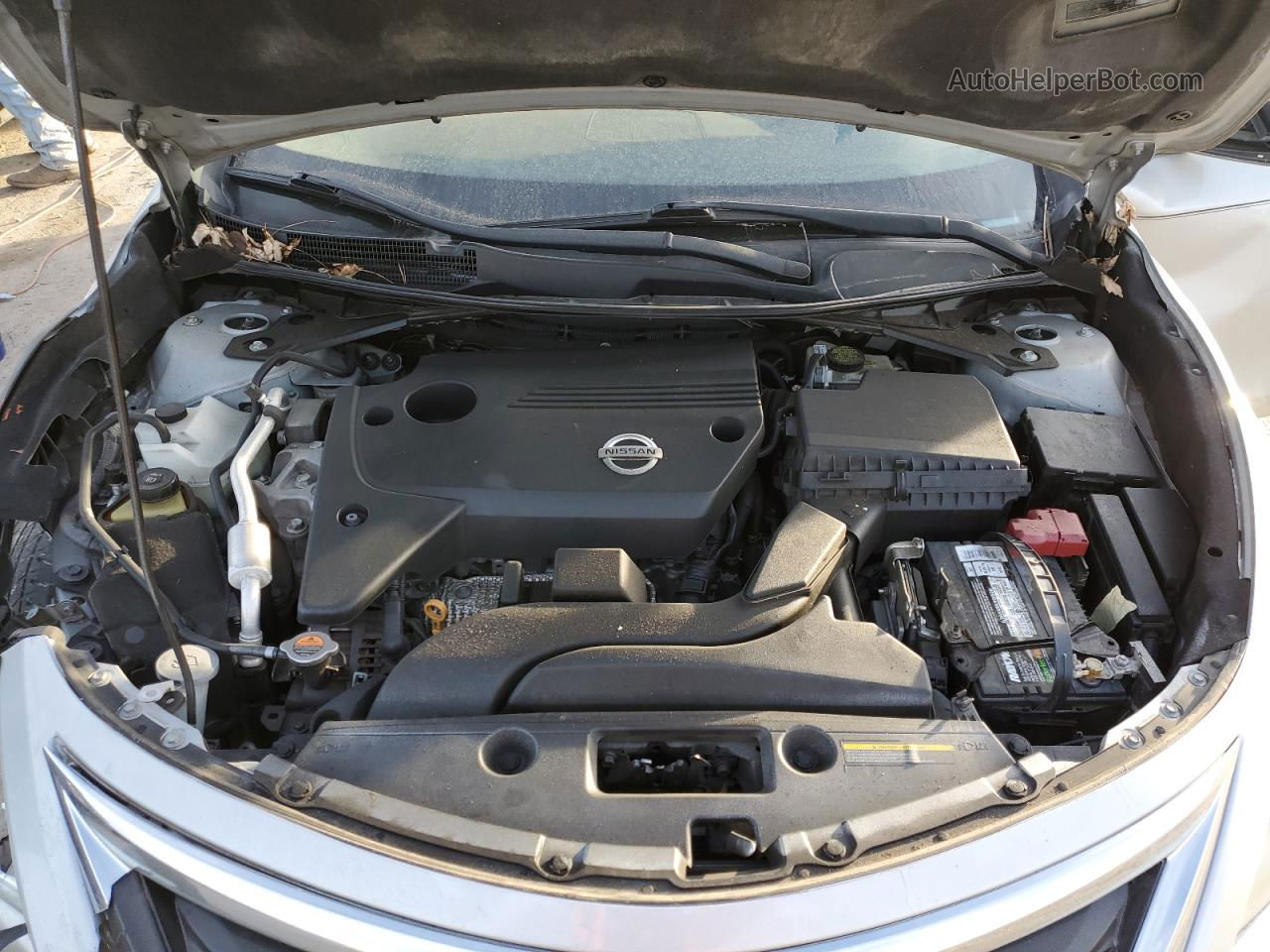 2014 Nissan Altima 2.5 Серебряный vin: 1N4AL3AP1EC327656