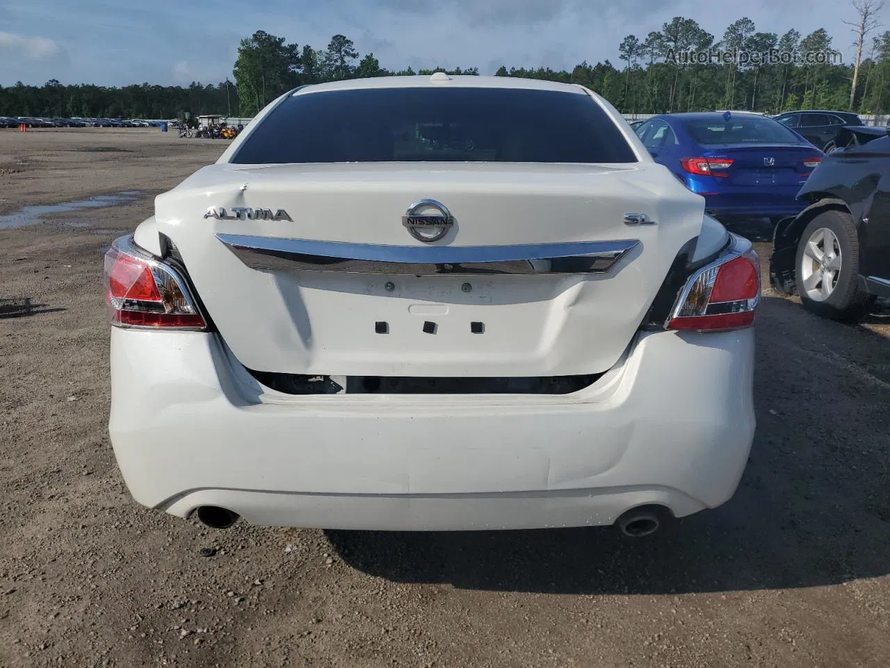 2015 Nissan Altima 2.5 White vin: 1N4AL3AP1FC149751