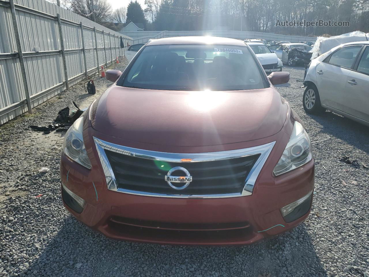 2015 Nissan Altima 2.5 Maroon vin: 1N4AL3AP1FC202318