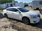 2015 Nissan Altima 2.5 White vin: 1N4AL3AP1FC226330