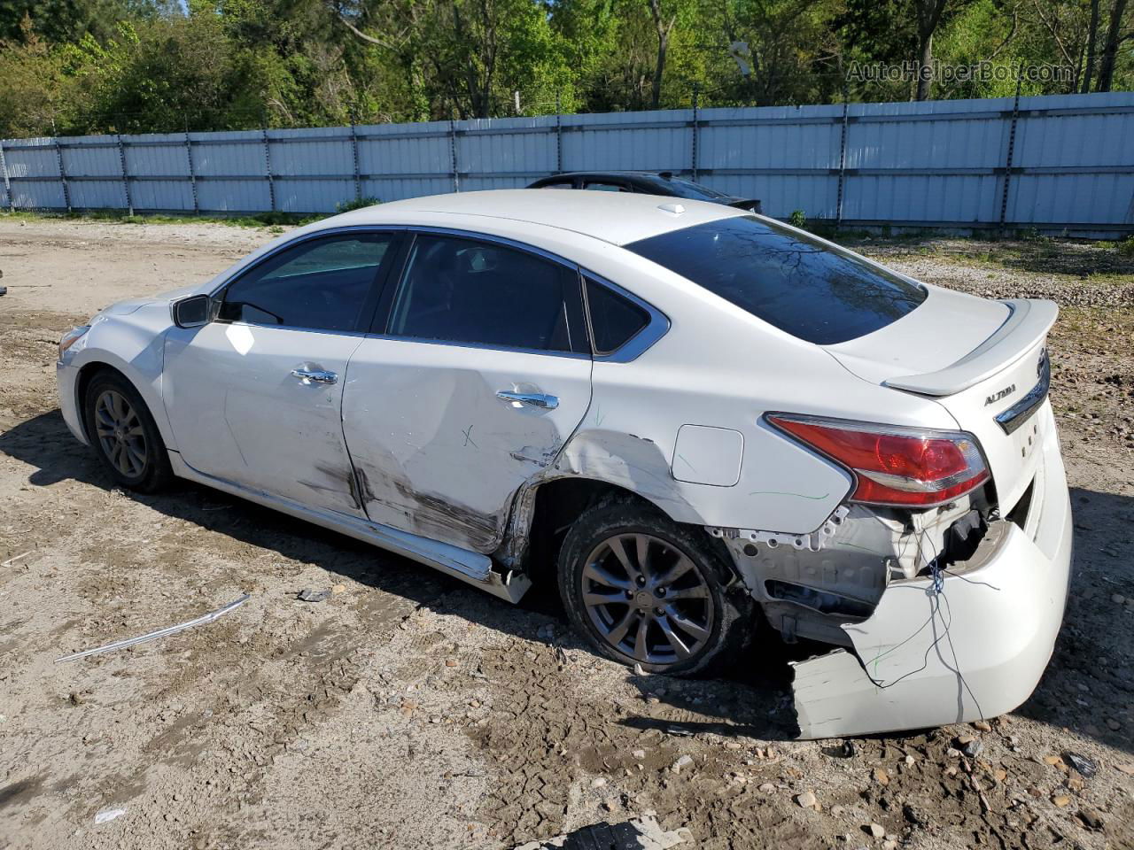 2015 Nissan Altima 2.5 White vin: 1N4AL3AP1FC226330