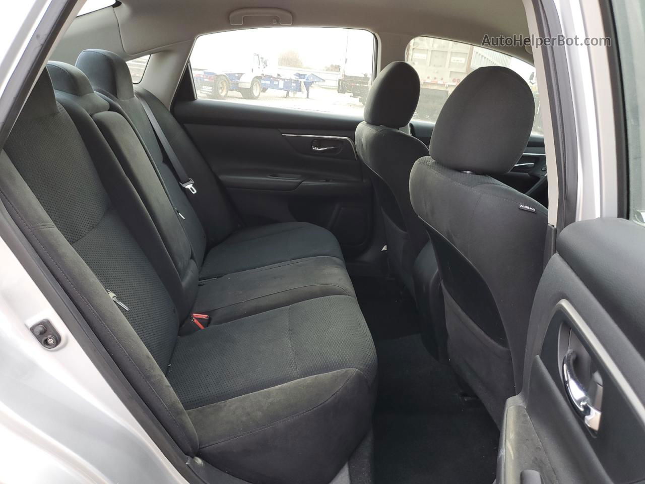 2015 Nissan Altima 2.5 Серебряный vin: 1N4AL3AP1FC429315