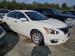 2015 Nissan Altima 2.5 White vin: 1N4AL3AP1FN401731