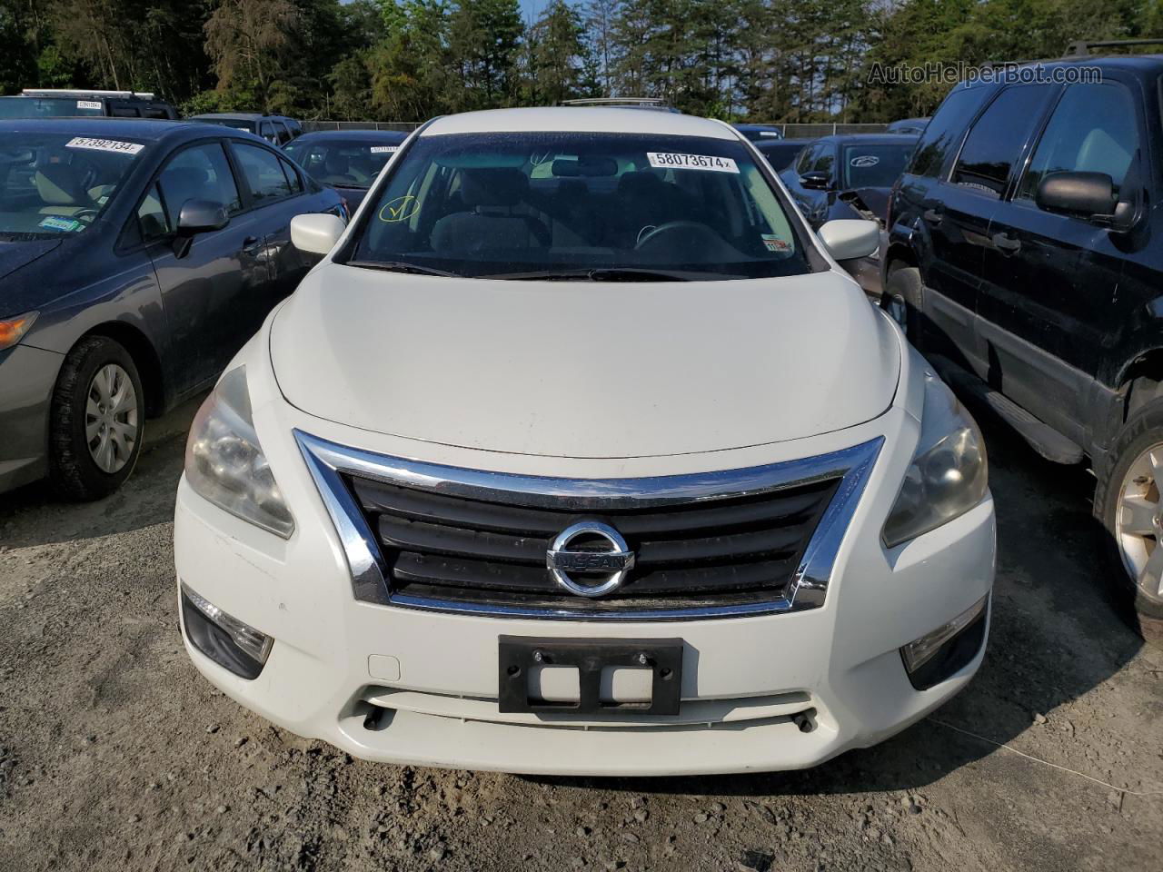 2015 Nissan Altima 2.5 White vin: 1N4AL3AP1FN401731