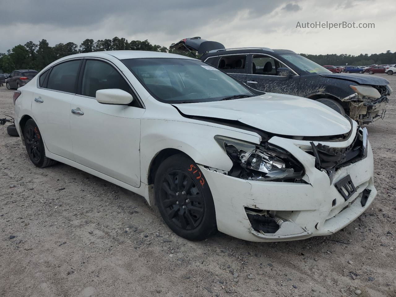 2015 Nissan Altima 2.5 White vin: 1N4AL3AP1FN404127