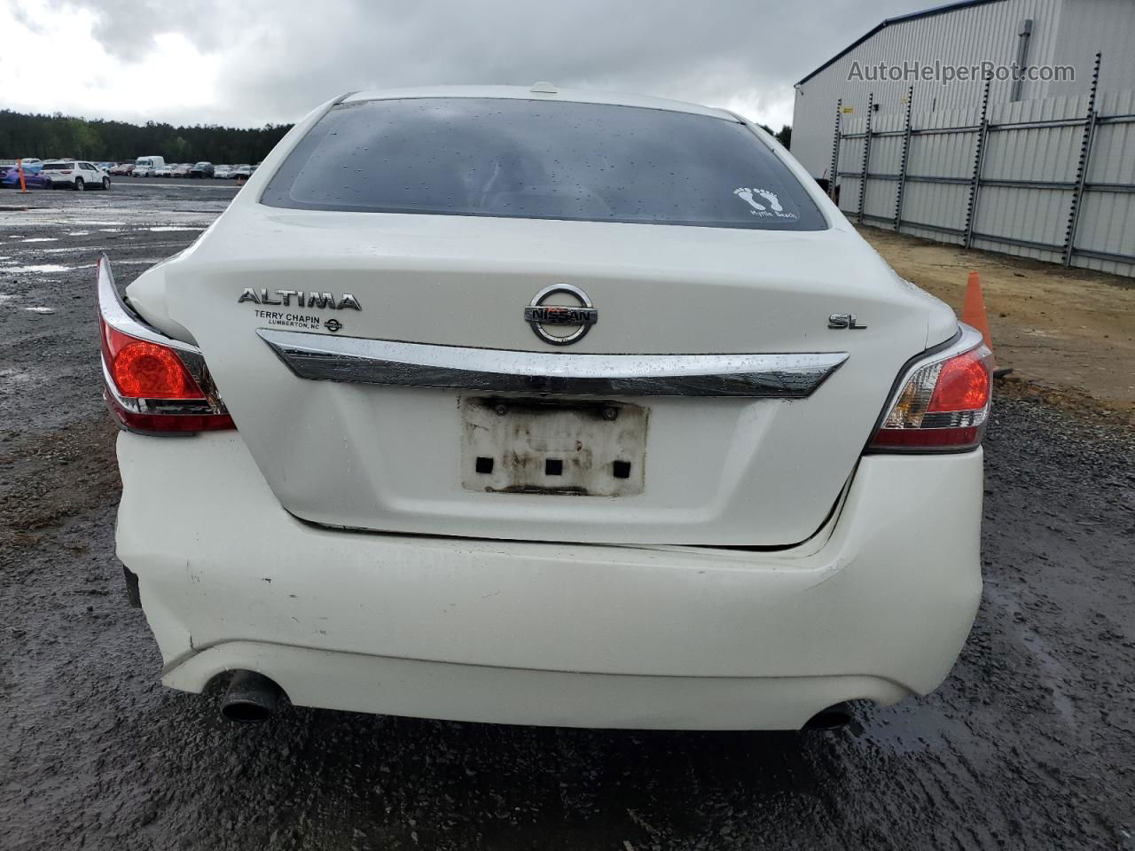 2015 Nissan Altima 2.5 White vin: 1N4AL3AP1FN872181