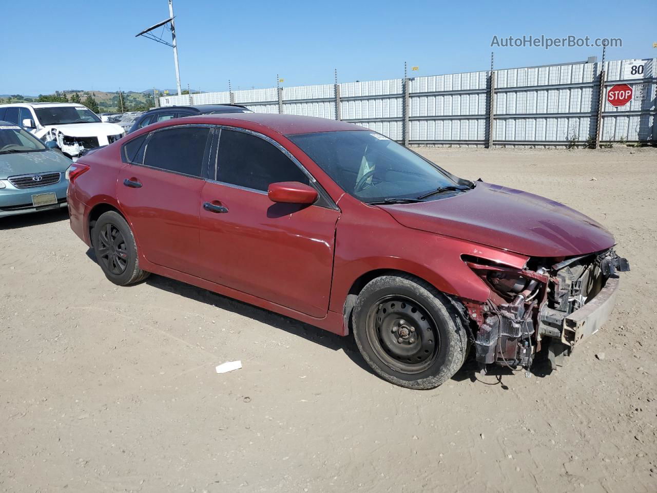 2016 Nissan Altima 2.5 Red vin: 1N4AL3AP1GC168155