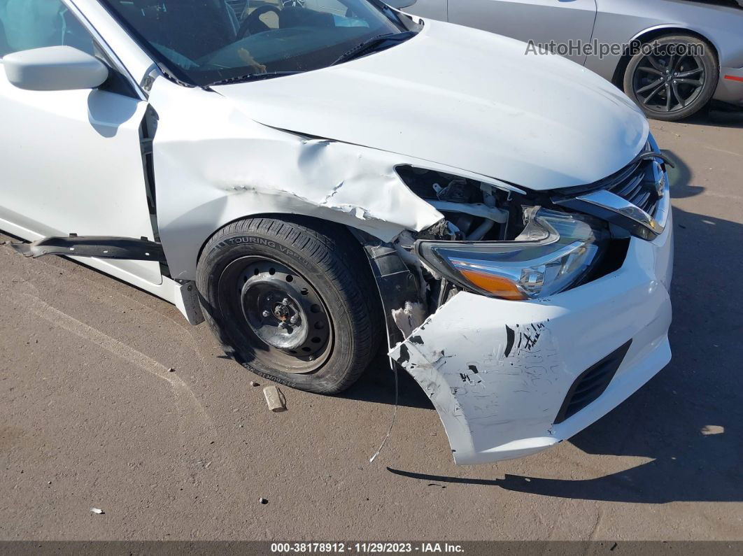 2016 Nissan Altima 2.5 S White vin: 1N4AL3AP1GN385516