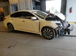 2017 Nissan Altima 2.5 White vin: 1N4AL3AP1HC131592