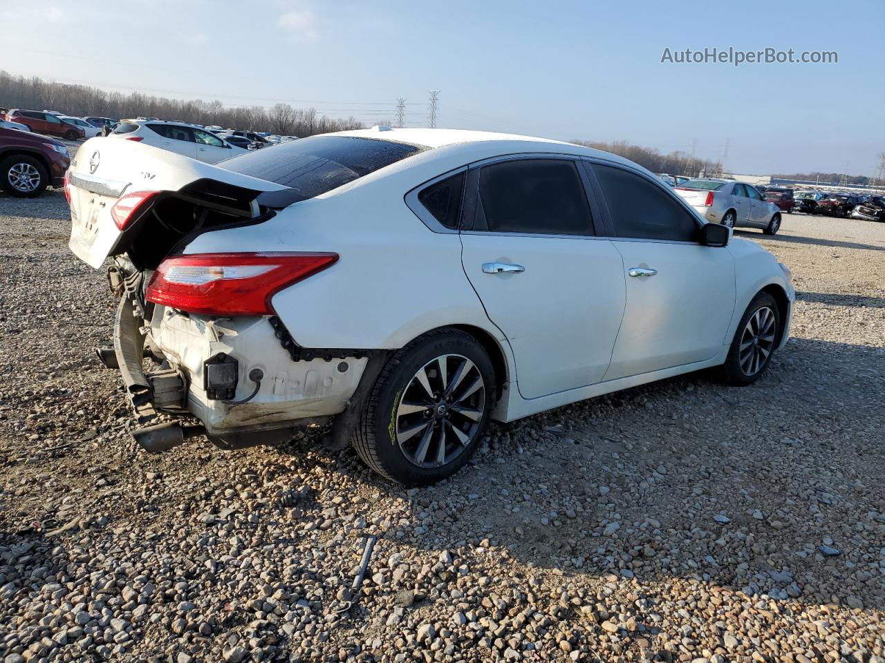 2017 Nissan Altima 2.5 Белый vin: 1N4AL3AP1HC212057