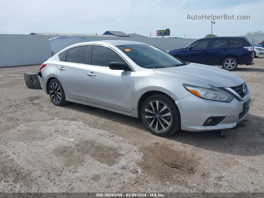 2017 Nissan Altima 2.5 Sv Silver vin: 1N4AL3AP1HC283338