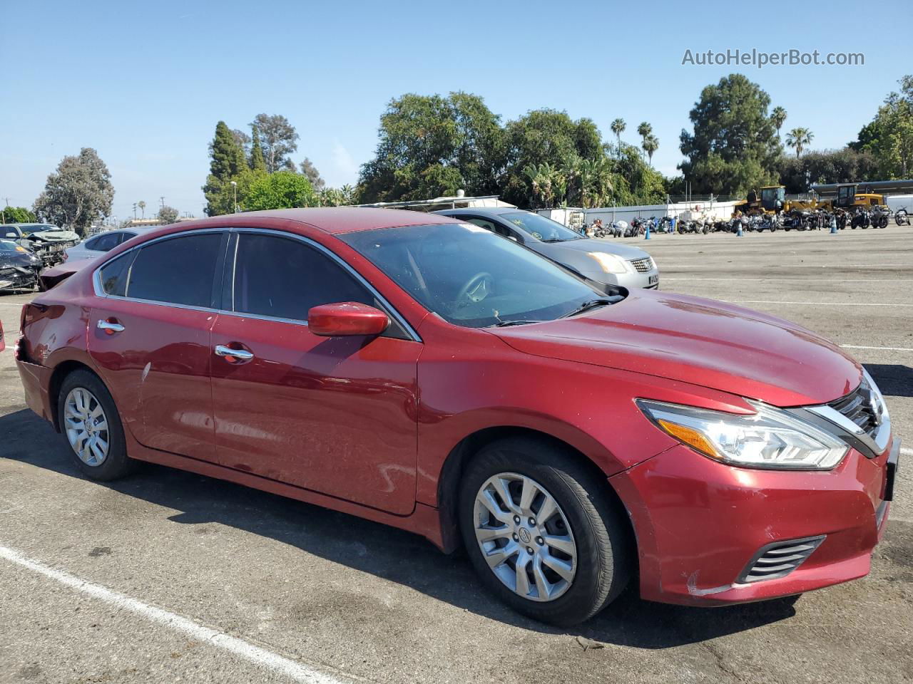 2017 Nissan Altima 2.5 Red vin: 1N4AL3AP1HC488058