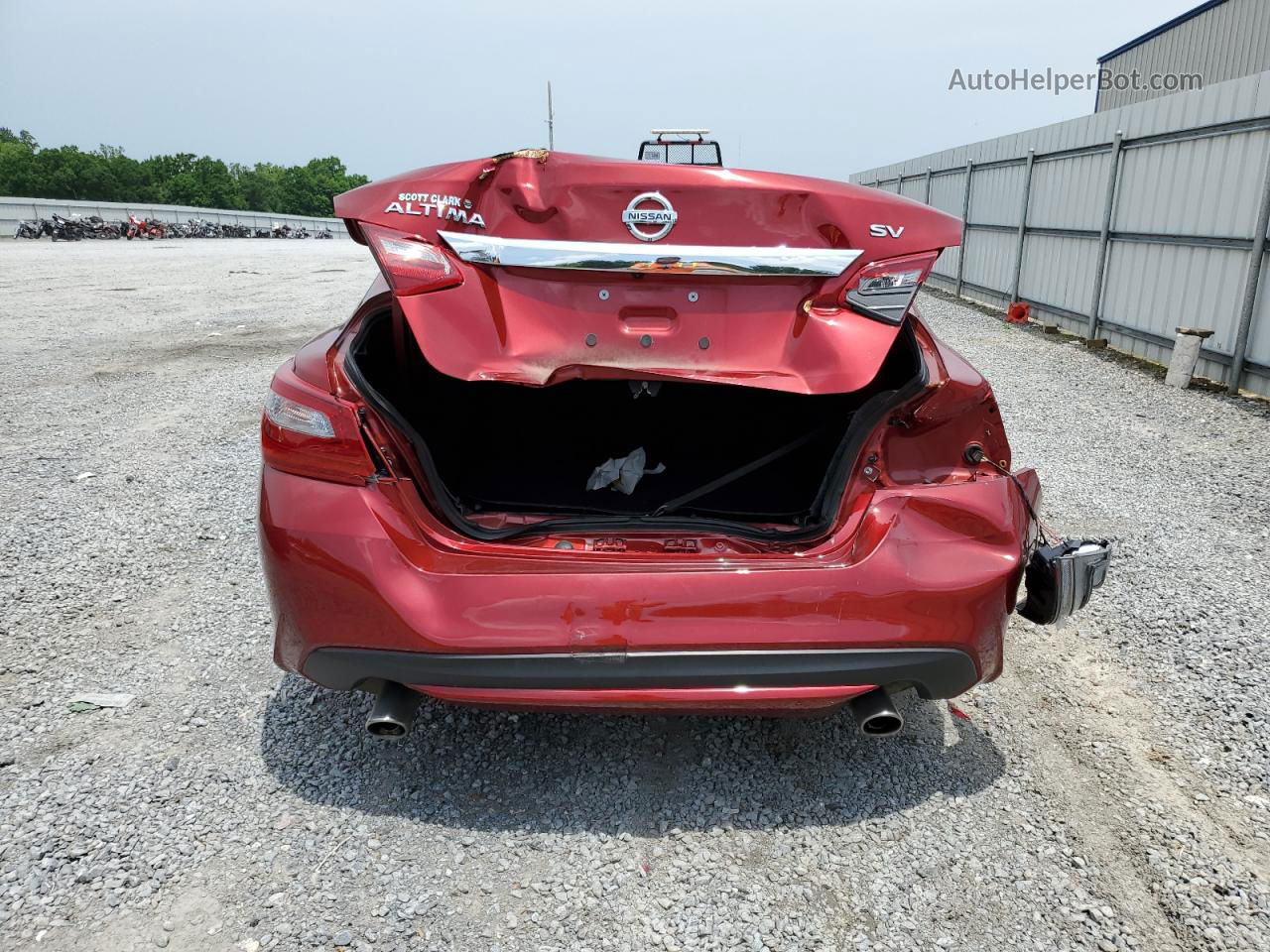 2018 Nissan Altima 2.5 Red vin: 1N4AL3AP1JC133543