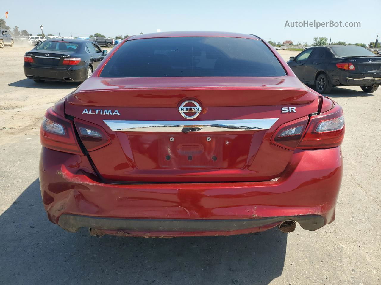 2018 Nissan Altima 2.5 Red vin: 1N4AL3AP1JC255822