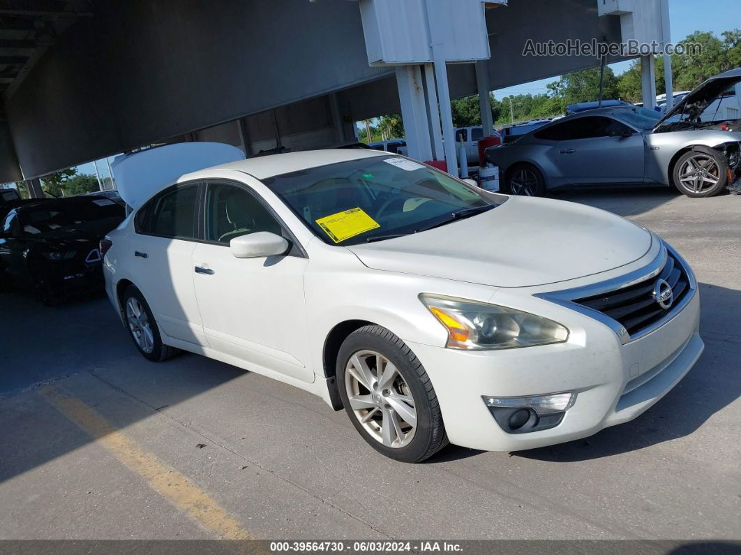 2015 Nissan Altima 2.5 Sv White vin: 1N4AL3AP2FC170561