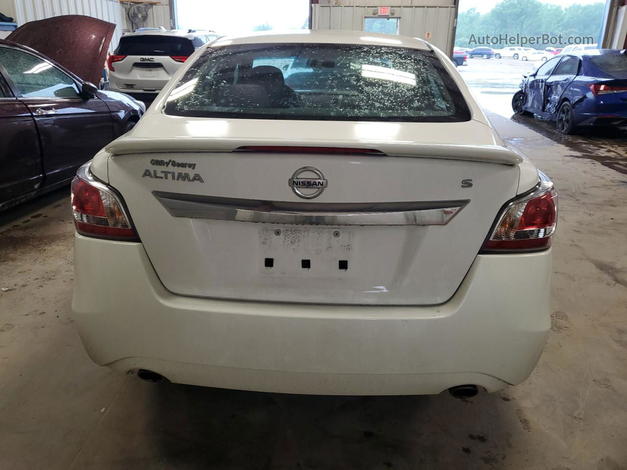 2015 Nissan Altima 2.5 Белый vin: 1N4AL3AP2FC253195