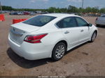 2015 Nissan Altima 2.5 S White vin: 1N4AL3AP2FC485604