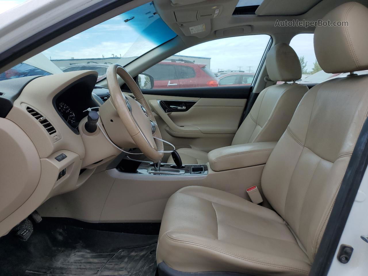 2015 Nissan Altima 2.5 Белый vin: 1N4AL3AP2FN358954