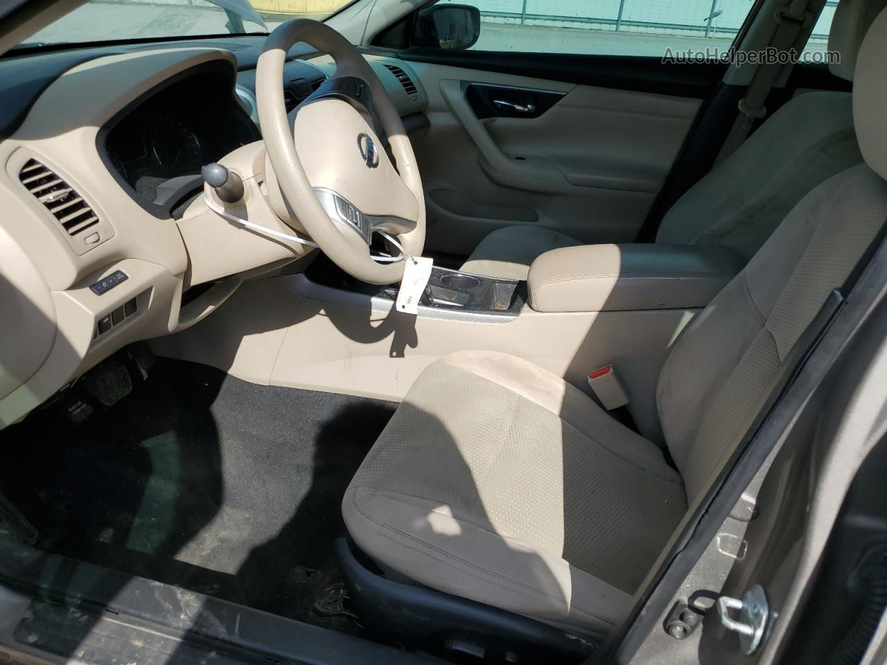 2015 Nissan Altima 2.5 Серебряный vin: 1N4AL3AP2FN881133