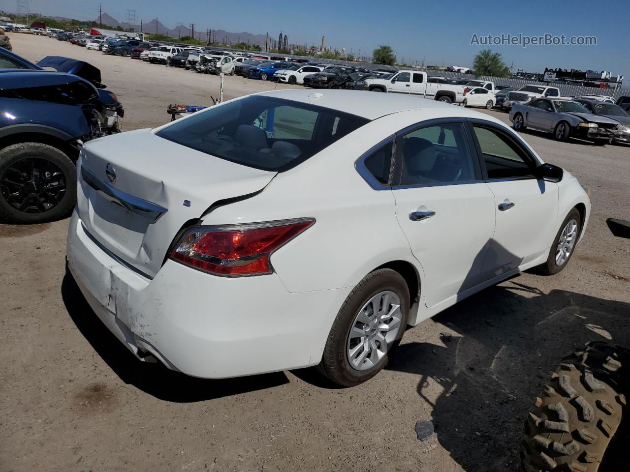 2015 Nissan Altima 2.5 White vin: 1N4AL3AP2FN883724