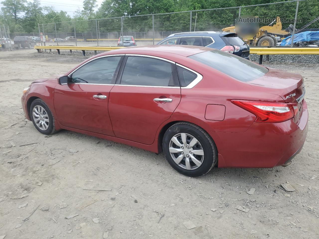 2016 Nissan Altima 2.5 Red vin: 1N4AL3AP2GC135360