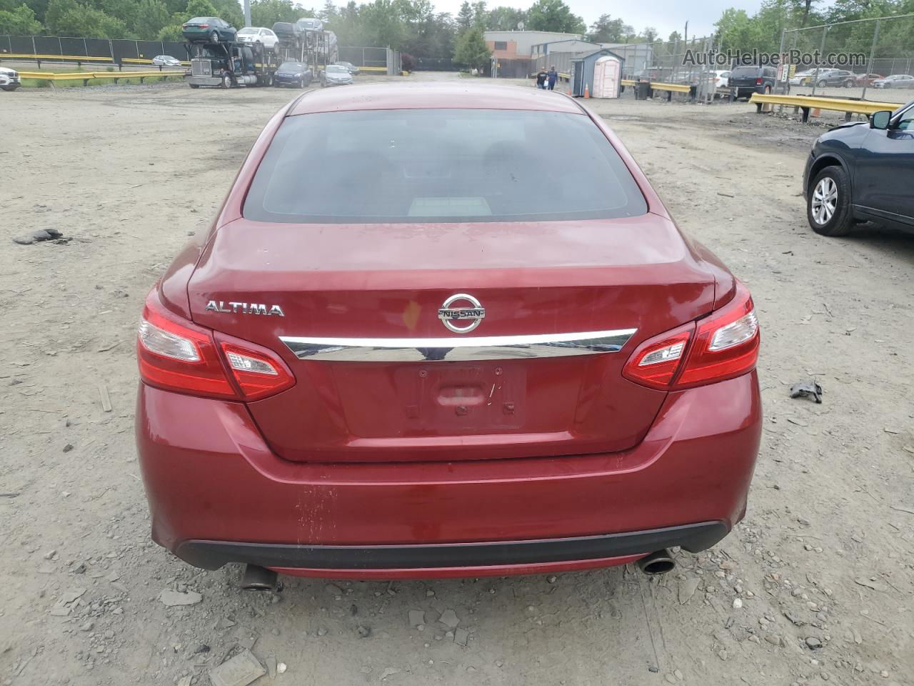 2016 Nissan Altima 2.5 Red vin: 1N4AL3AP2GC135360