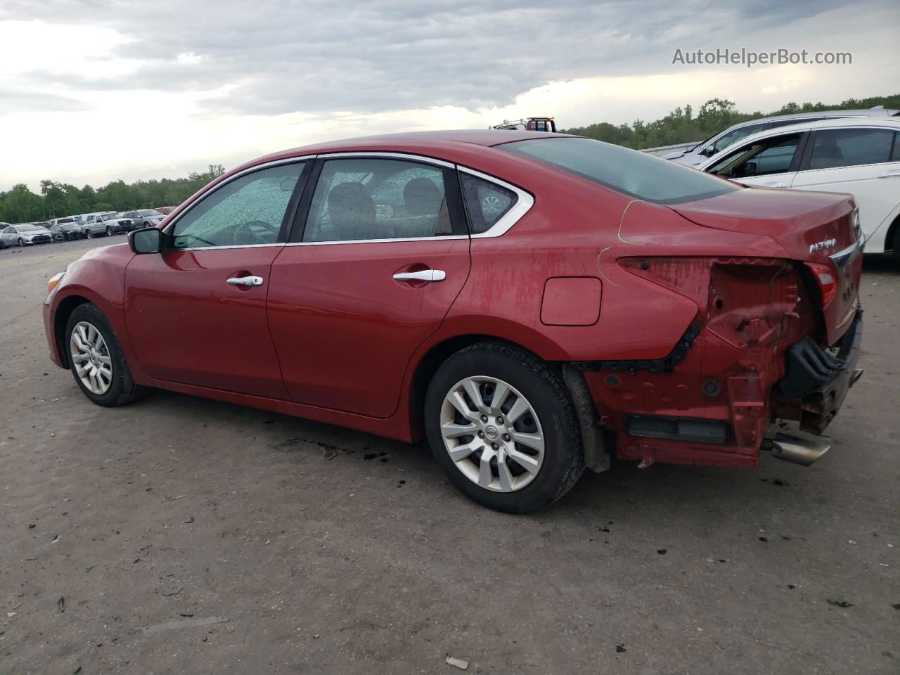 2016 Nissan Altima 2.5 Red vin: 1N4AL3AP2GC263193